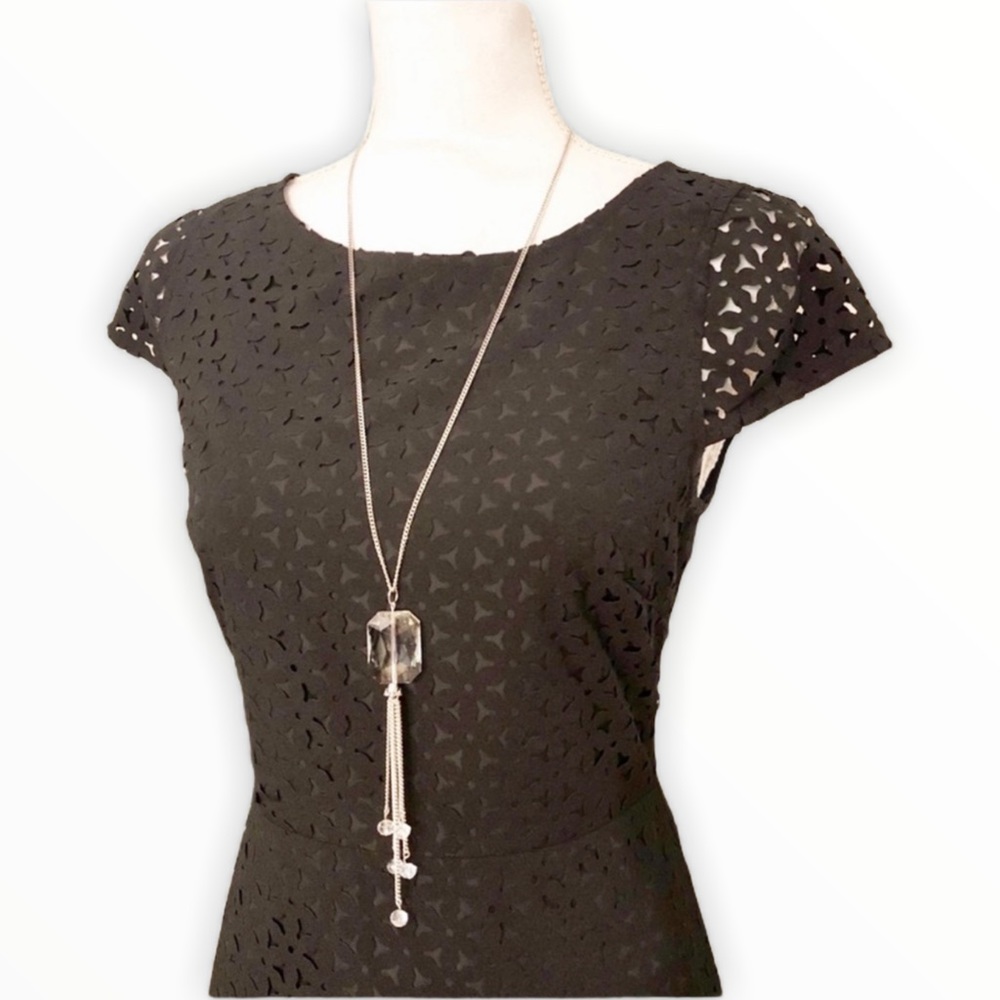 Clear Crystal Gemstone Necklace Silver Chain Dangle Style Nwt - Picture 6 of 6